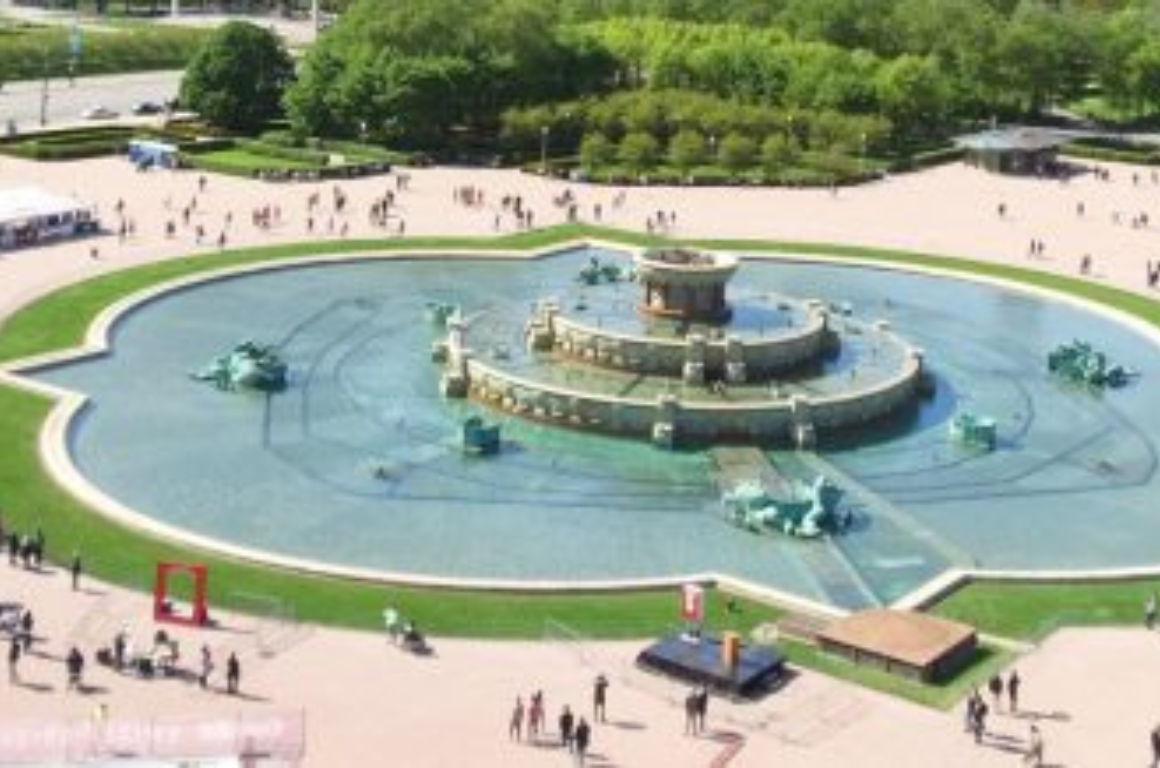 Switch on Summer 2024 – Buckingham Fountain